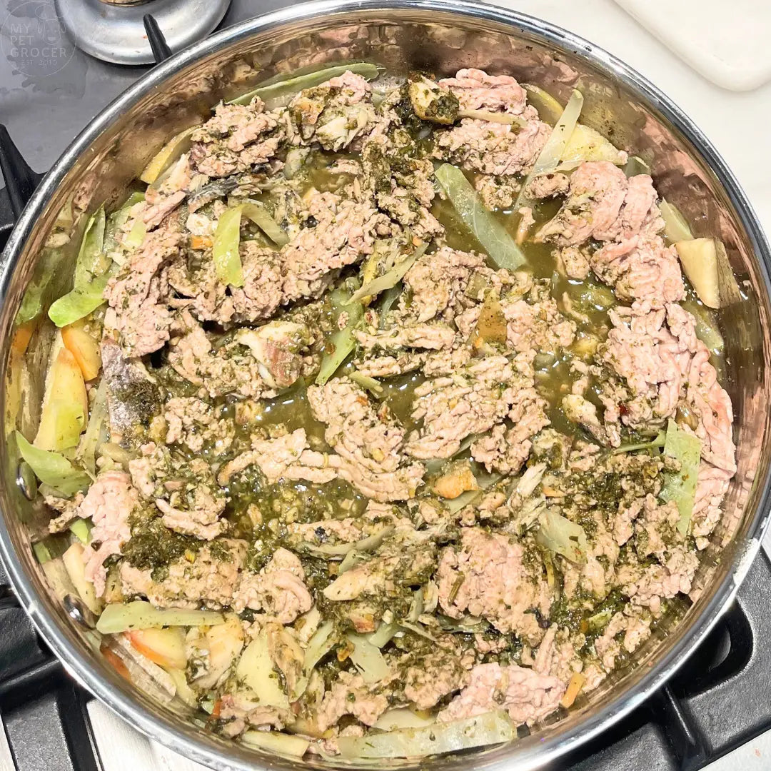 Chicken-Garden-Greens-Bowl mypetgrocer.com